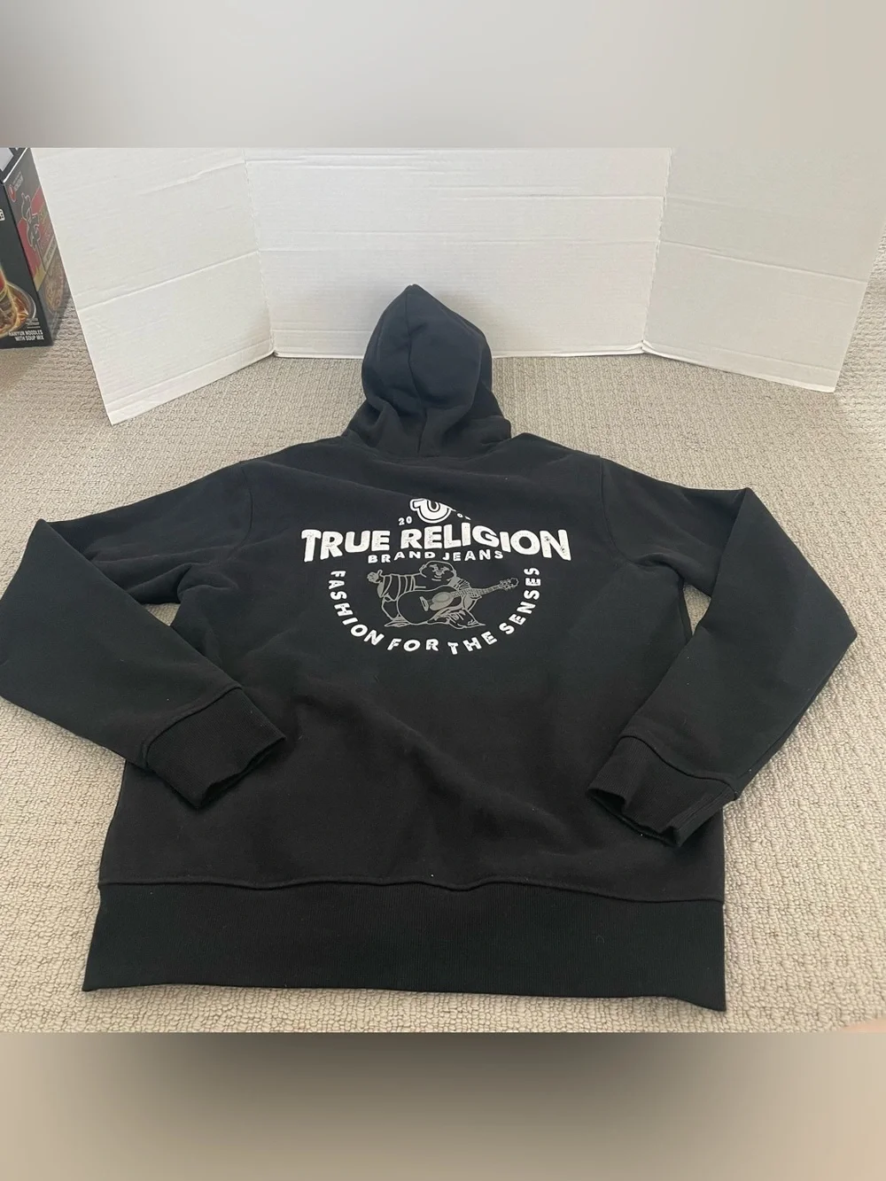 New men’s true religion zip up hoodie